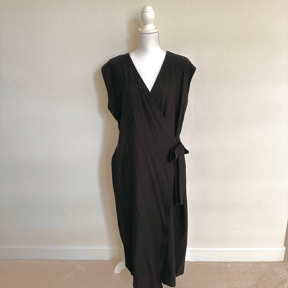 Mother’s Day Sale! Eileen Fisher Black Jumpsuit Wrap Tie and Cropped Leg SZ L